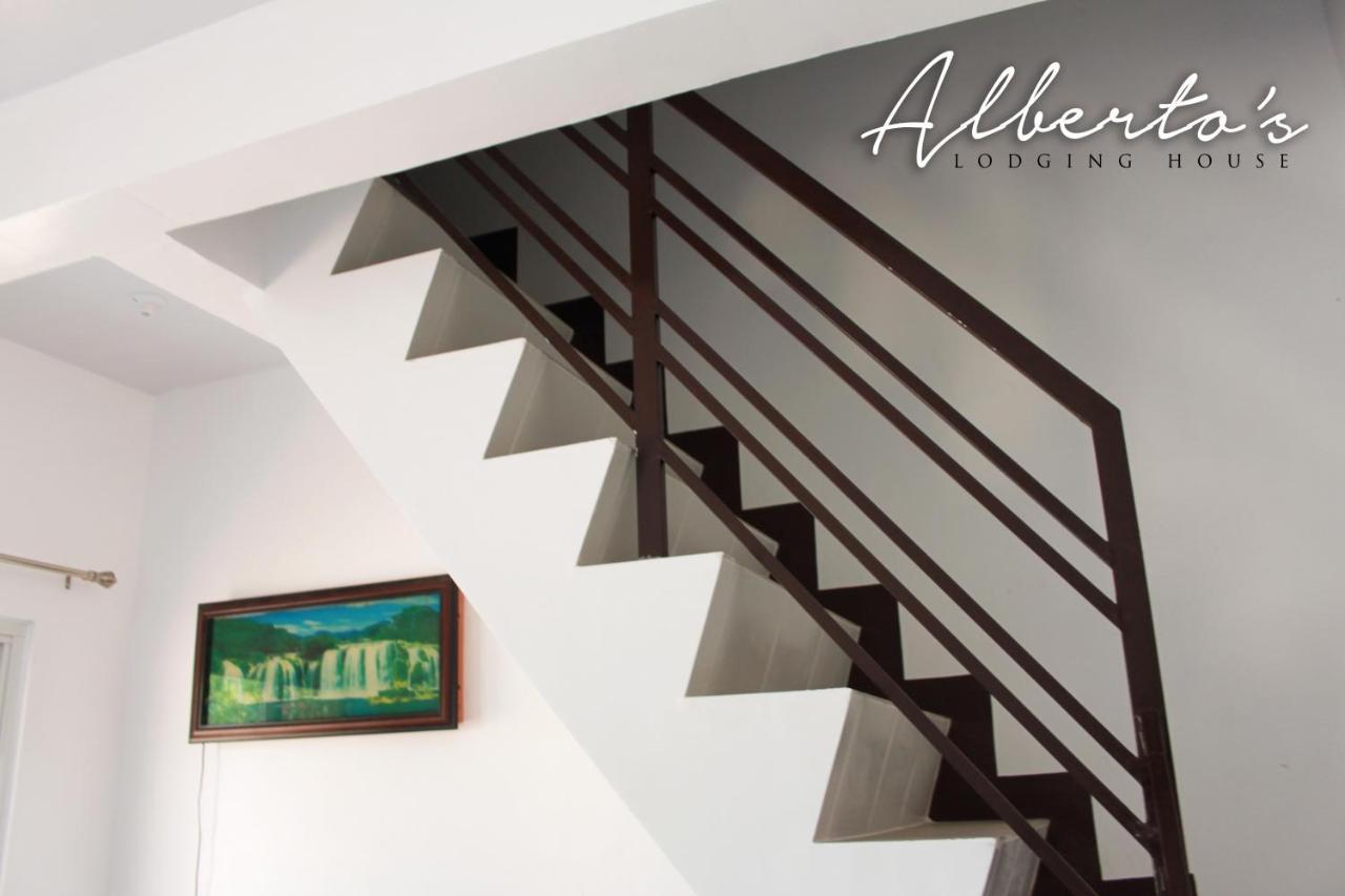 Alberto'S Lodging House Mariveles Exterior photo
